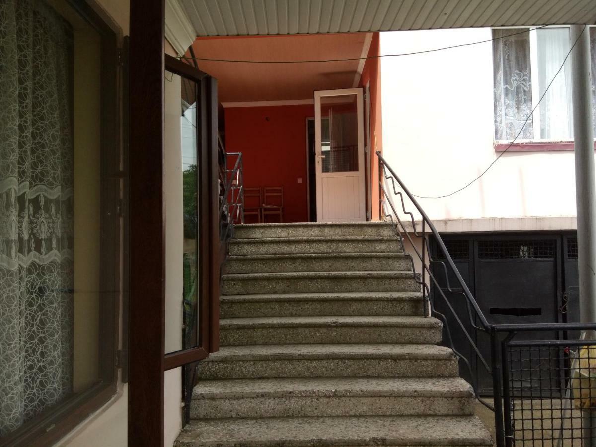 Julia Guest House Kobuleti Zewnętrze zdjęcie